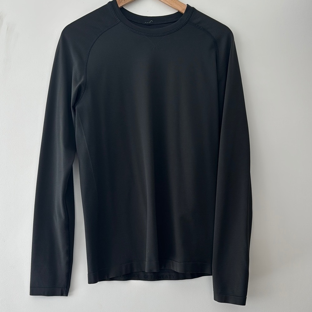 Black Lululemon Drysense Long-Sleeve Shirt